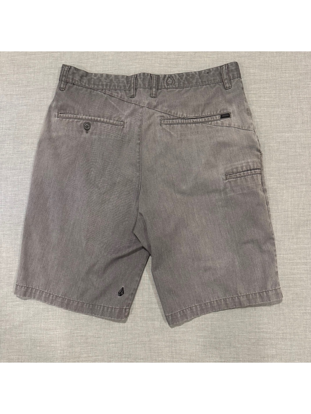Volcom gray chino shorts - Picture 7 of 11